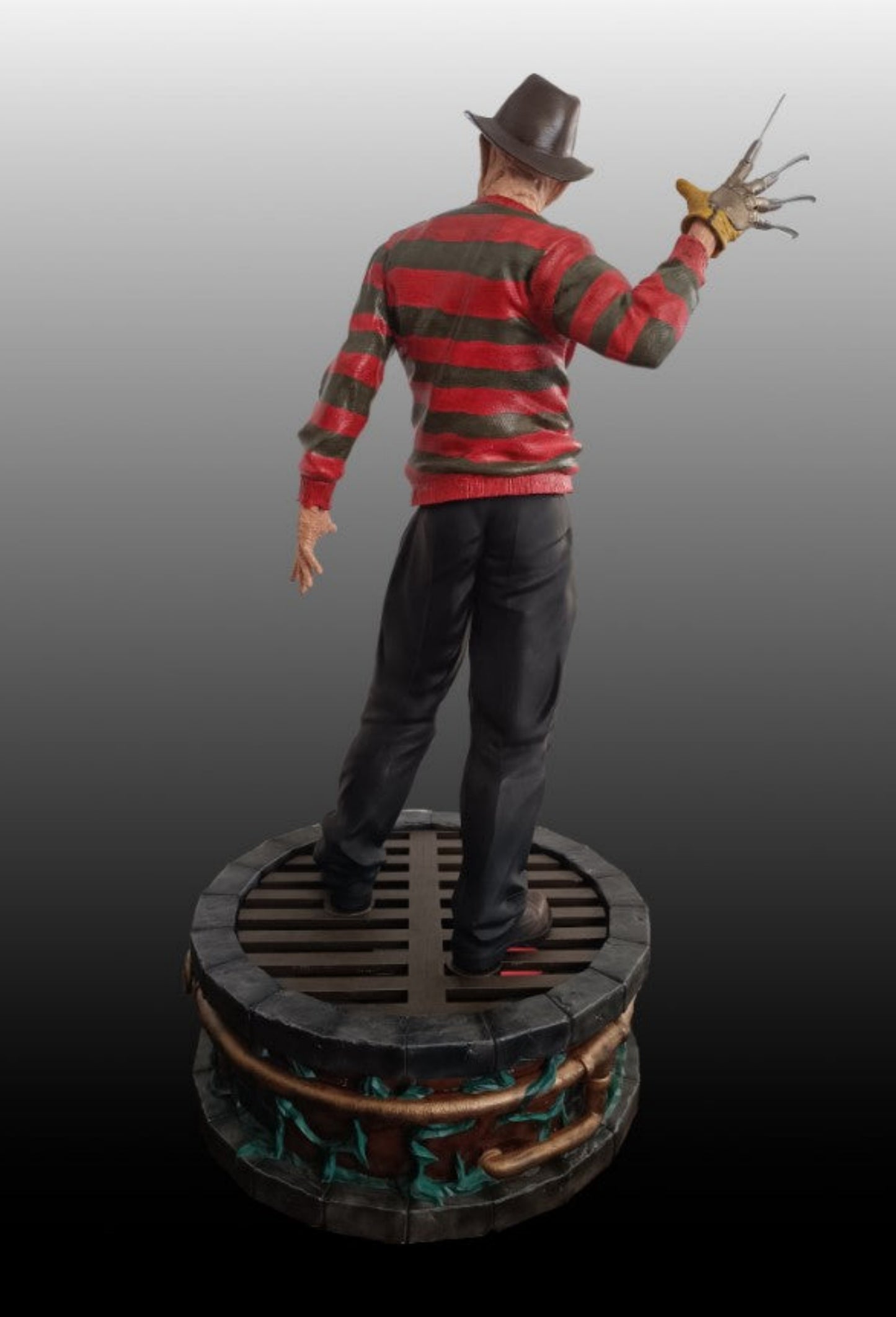 Figurine Freddy Krueger en 3D peinte à la main