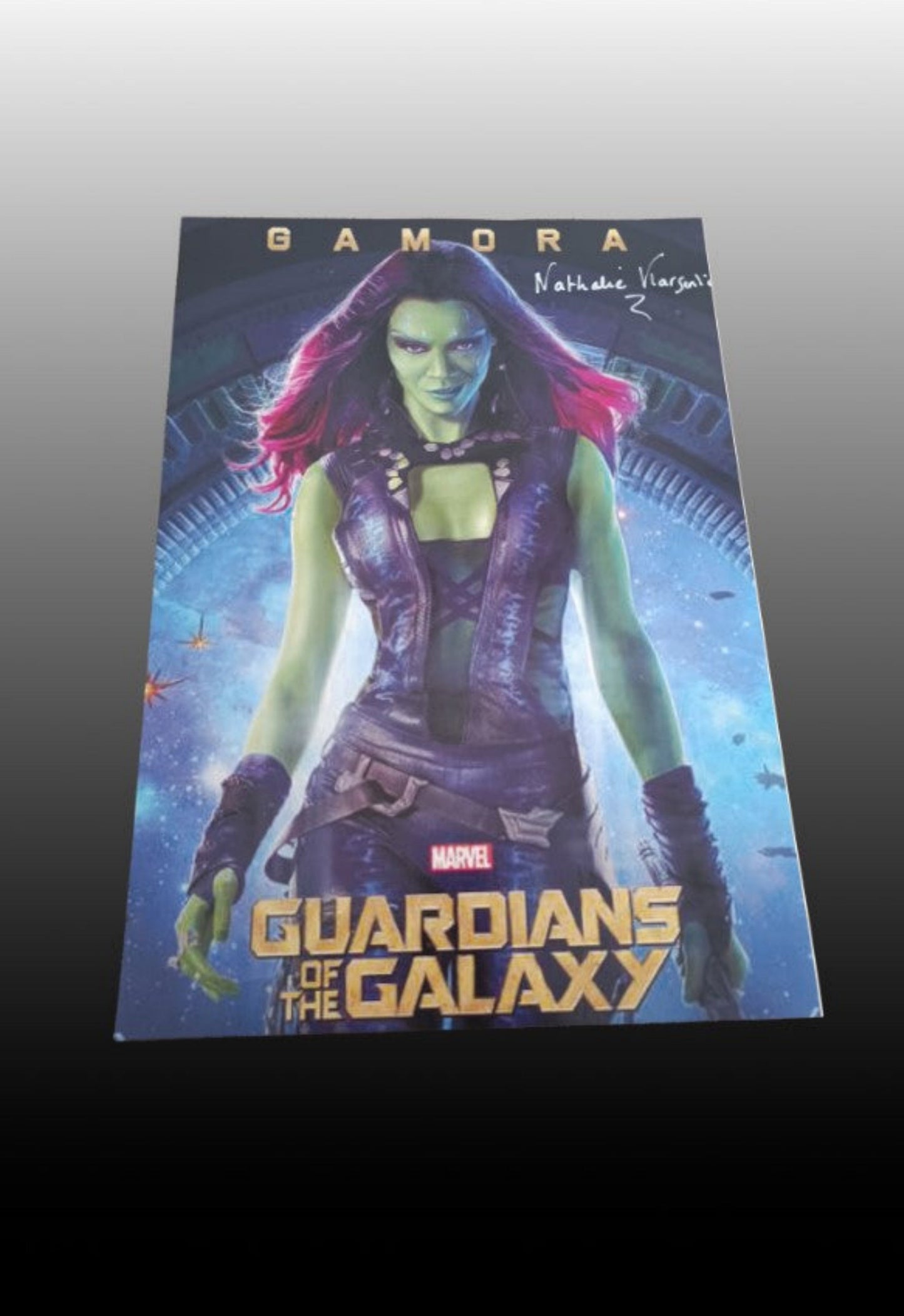 Affiche Gamora dédicacée par Nathalie Karsenti